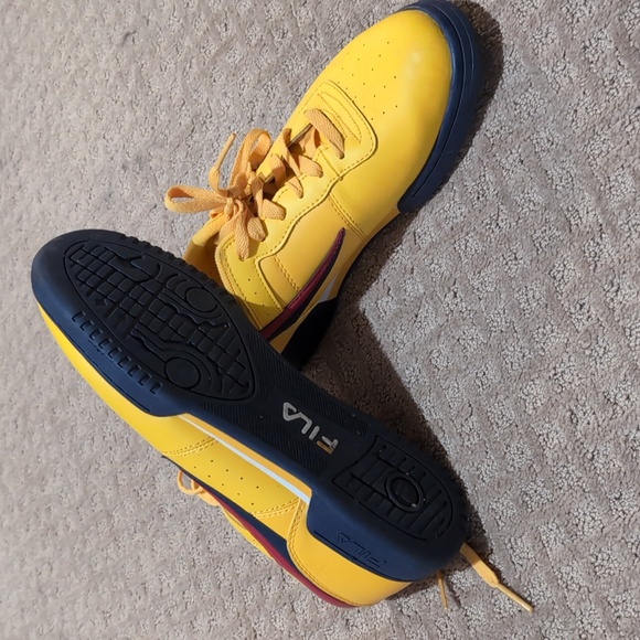 Fila - Original Fitness Running Shoe - Picture 3 of 4